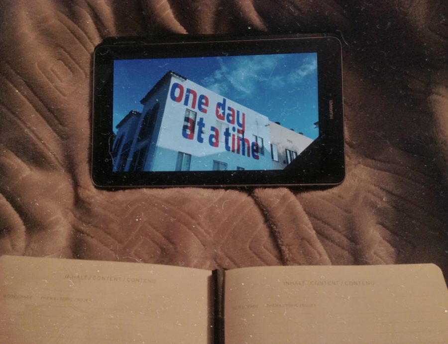 5 powodów, dla których ZDECYDOWANIE warto obejrzeć One day at a time